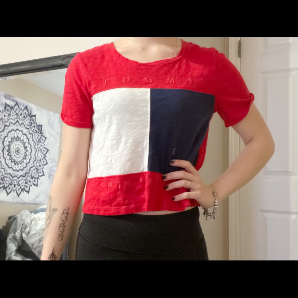 Tommy Hilfiger crop top